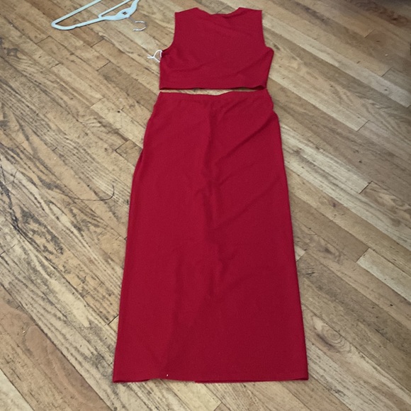 Reformation Red Cherry Rylan Set - Picture 7 of 9